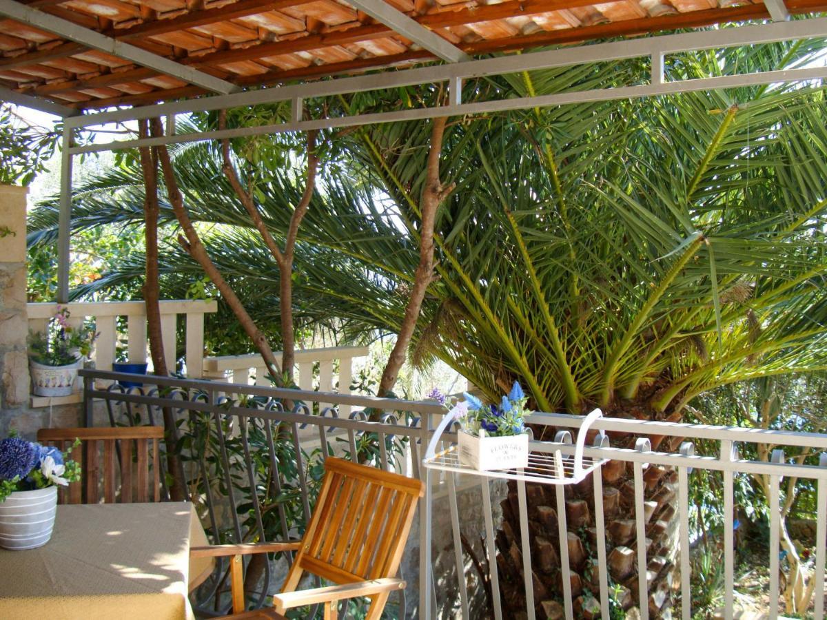 Holiday Home Garden - BRC650 Sumartin Buitenkant foto